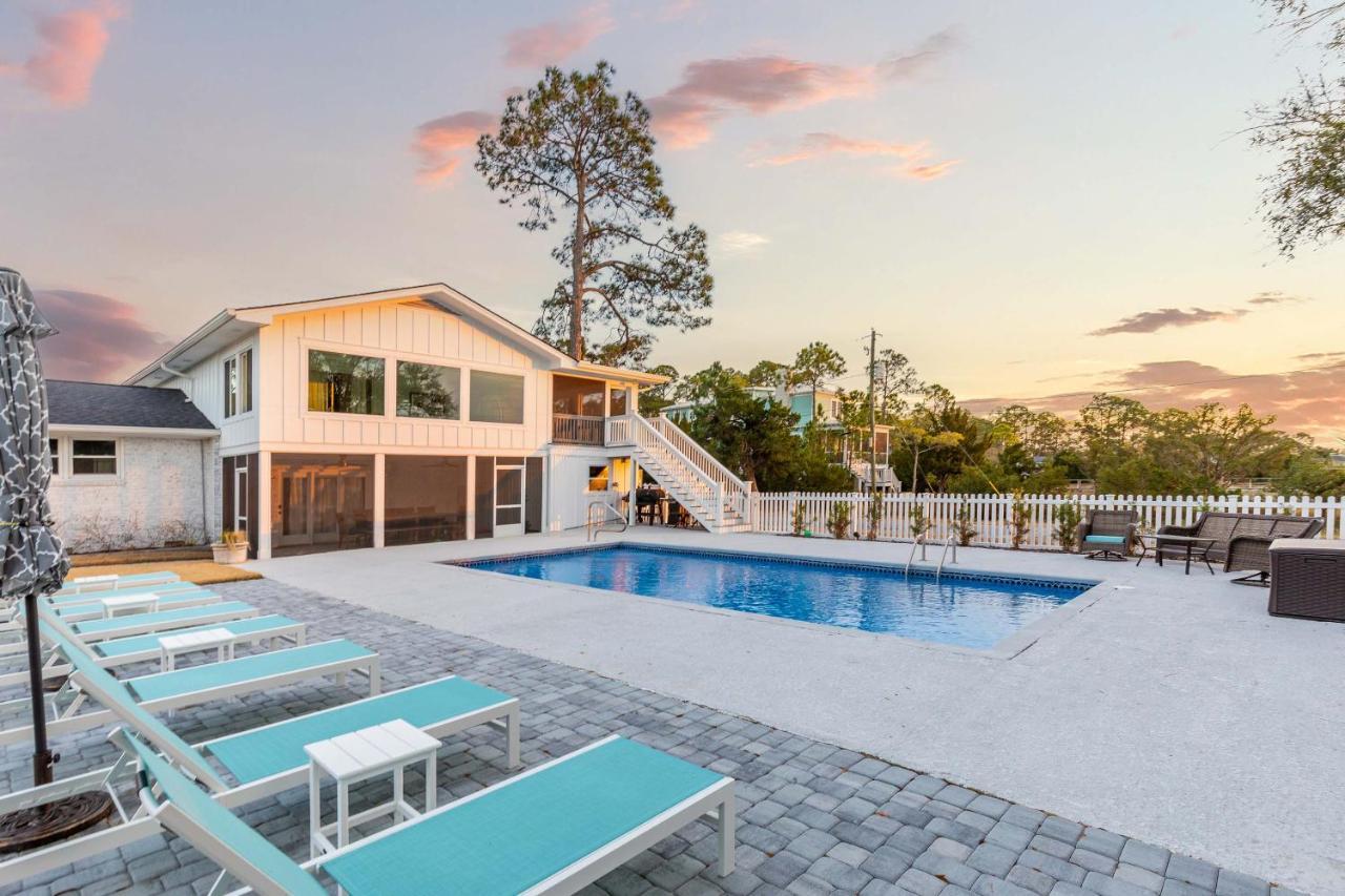 Moonlit Marsh Villa Tybee Island Exterior photo